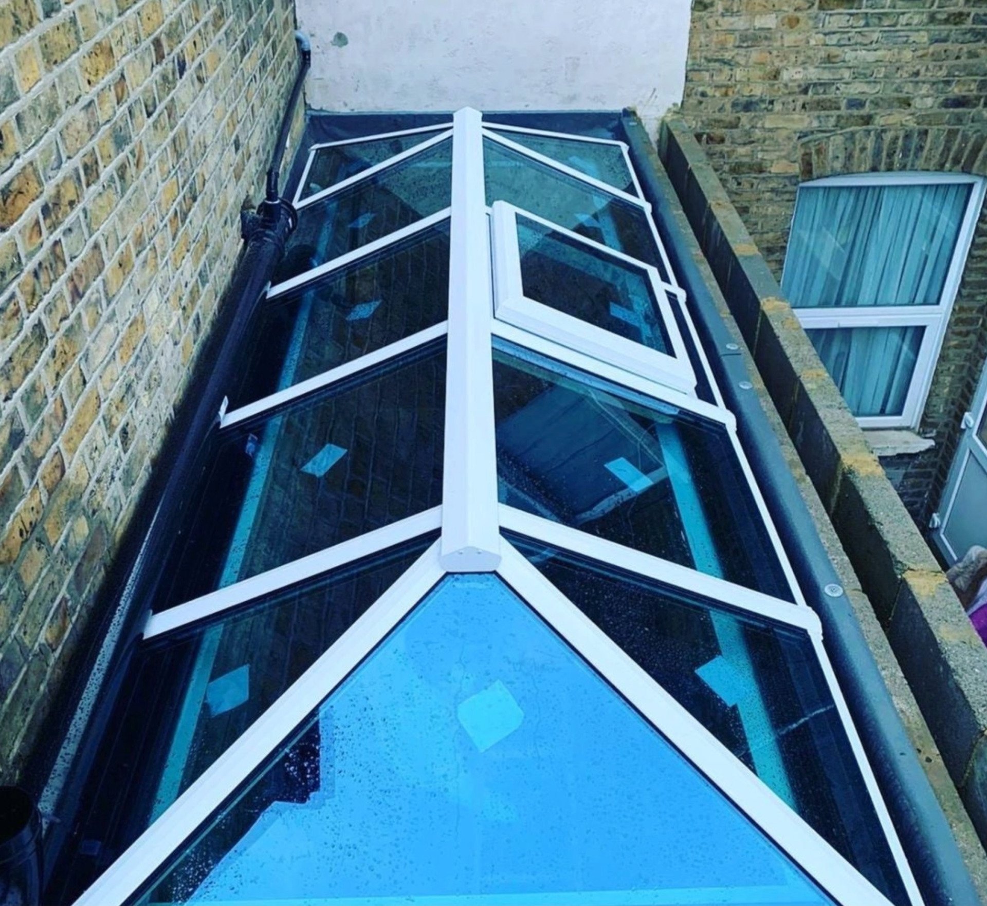 Aluminium roof lantern skylight over a kitchen extension